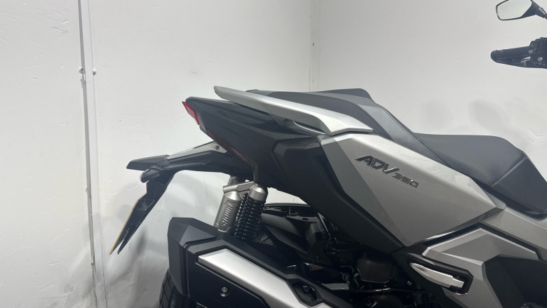 (23MY) Honda ADV 350
